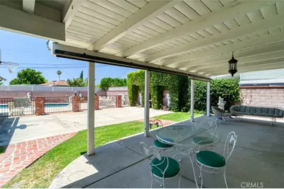8315 Canterbury Avenue, Los Angeles, CA 91352 - Photo 21