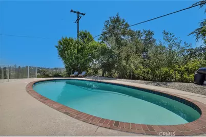 22388 Algunas Road, Woodland Hills, CA 91364 - Photo 33