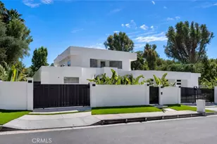 19246 Rosita St, Tarzana, CA 91356 - Photo 1
