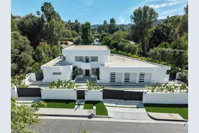 19246 Rosita Street, Tarzana, CA 91356 - Photo 1