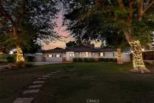 5946 Jumilla, Woodland Hills, CA 91367 - Photo 45