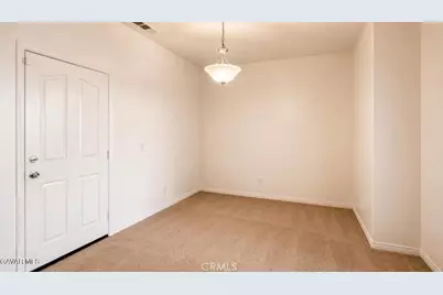 43737 Raysack, Lancaster, CA 93535 - Photo 9