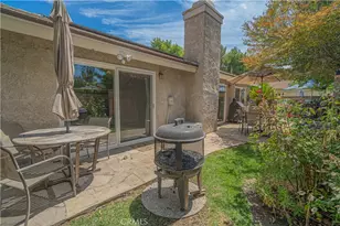 25557 Alesna, Valencia, CA 91355 - Photo 15