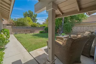 25557 Alesna, Valencia, CA 91355 - Photo 7