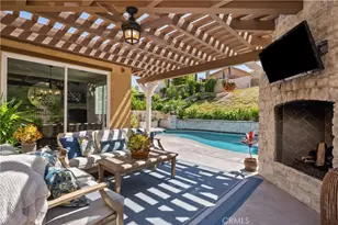28200 Nield Ct, Saugus, CA 91350 - Photo 1