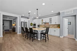 28200 Nield Ct, Saugus, CA 91350 - Photo 11