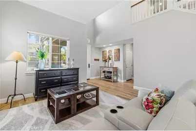 21157 Cross Creek, Saugus, CA 91350 - Photo 9