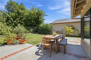 25864 Alegro Dr, Valencia, CA 91355 - Photo 27