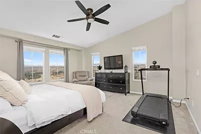 28060 Linda Lane, Saugus, CA 91350 - Photo 27