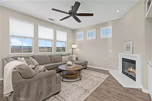 28060 Linda Ln, Saugus, CA 91350 - Photo 15