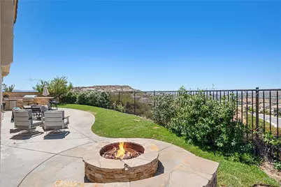 28060 Linda Lane, Saugus, CA 91350 - Photo 5