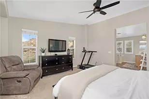 28060 Linda Ln, Saugus, CA 91350 - Photo 29