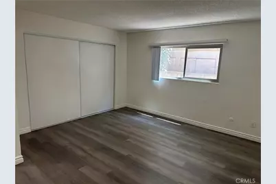 7055 Etiwanda Avenue #102, Reseda, CA 91335 - Photo 9
