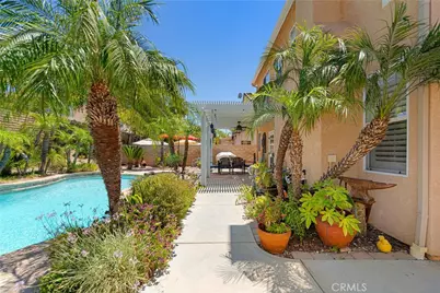 20025 Celleste, Saugus, CA 91350 - Photo 5