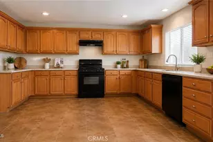 45108 Palm Ln, Lancaster, CA 93535 - Photo 5