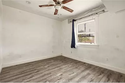 38587 E 9th Street, Palmdale, CA 93550 - Photo 11
