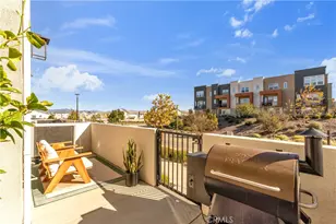27582 Manzanita Wy, Valencia, CA 91381 - Photo 35
