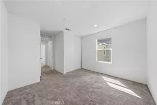 17016 Zion, Canyon Country, CA 91387 - Photo 19