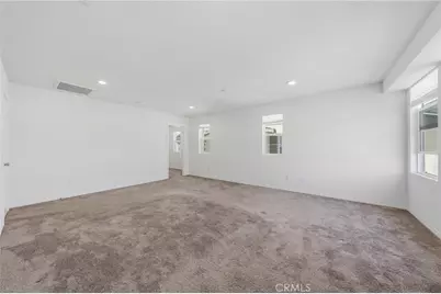 17016 Zion, Canyon Country, CA 91387 - Photo 13