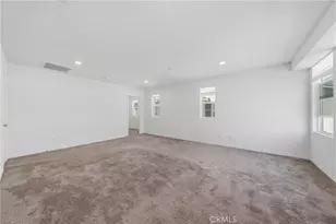17016 Zion, Canyon Country, CA 91387 - Photo 13