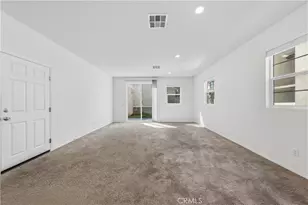 17016 Zion, Canyon Country, CA 91387 - Photo 7