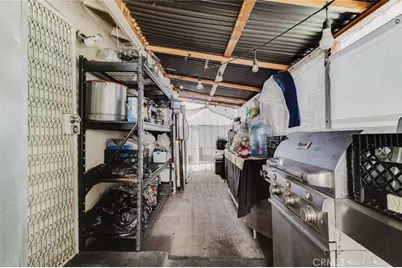 5945 S Los Angeles Street, Los Angeles, CA 90003 - Photo 19