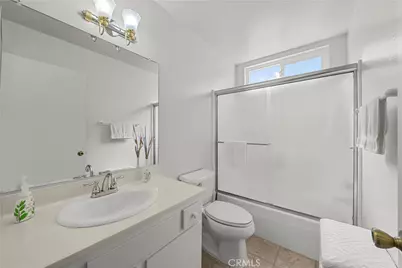 26958 Cuatro Milpas, Valencia, CA 91354 - Photo 17
