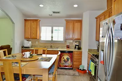 36422 Harold 5th St, Palmdale, CA 93550 - Photo 13