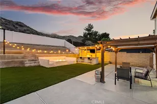 29315 Abelia Rd, Canyon Country, CA 91387 - Photo 9