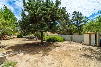42766 Ranch Club Road, Lake Hughes, CA 93532 - Photo 23