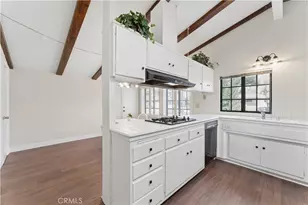 5666 Rawlings, Woodland Hills, CA 91367 - Photo 9