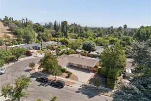 5666 Rawlings, Woodland Hills, CA 91367 - Photo 29