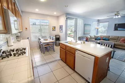28213 Foxlane, Canyon Country, CA 91351 - Photo 17