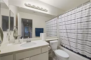 2024 Riverbirch, Simi Valley, CA 93063 - Photo 25