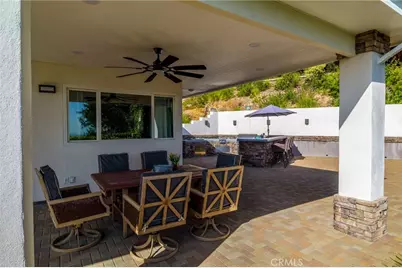 11810 Babbitt Ave, Granada Hills, CA 91344 - Photo 47