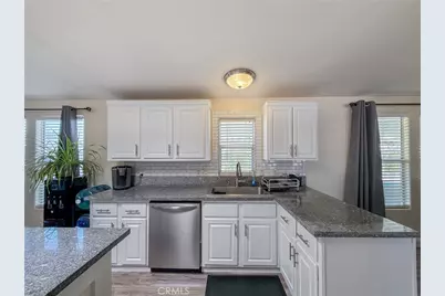 45465 E 25th Street #44, Lancaster, CA 93535 - Photo 9