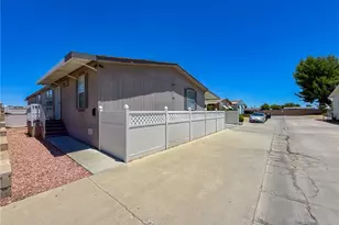 45465 E 25th Street, Lancaster, CA 93535 - Photo 3