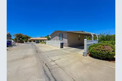 45465 E 25th Street #44, Lancaster, CA 93535 - Photo 7