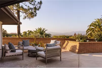 16347 Mandalay Drive, Encino, CA 91436 - Photo 35