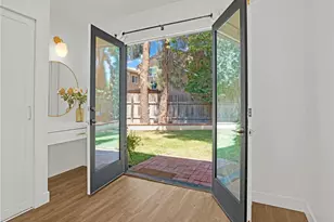 5338 Campo Rd, Woodland Hills, CA 91364 - Photo 11