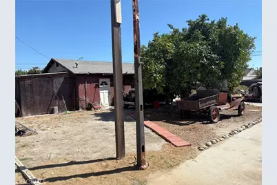 8441 Rincon Avenue, Los Angeles, CA 91352 - Photo 23