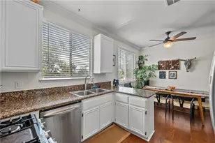 13901 Olive View Ln, Sylmar, CA 91342 - Photo 9