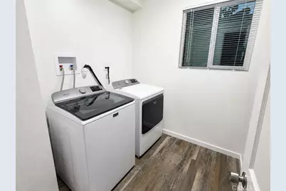 14921 Titus, Panorama City, CA 91402 - Photo 11