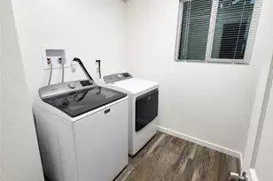 14921 Titus, Panorama City, CA 91402 - Photo 11