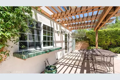 7226 Dennis, West Hills, CA 91307 - Photo 45