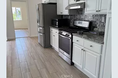 22522 Clarendon, Los Angeles, CA 91367 - Photo 7