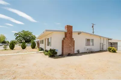 2001 Oak Street, Rosamond, CA 93560 - Photo 3