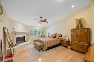 24440 Victory, Woodland Hills, CA 91367 - Photo 15