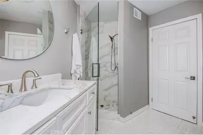 23200 Cass Avenue, Woodland Hills, CA 91364 - Photo 45