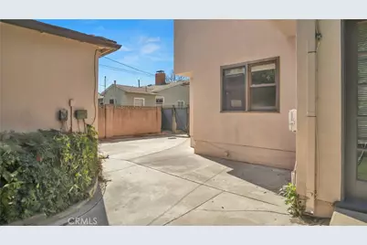 5734 Norwich, Sherman Oaks, CA 91411 - Photo 35
